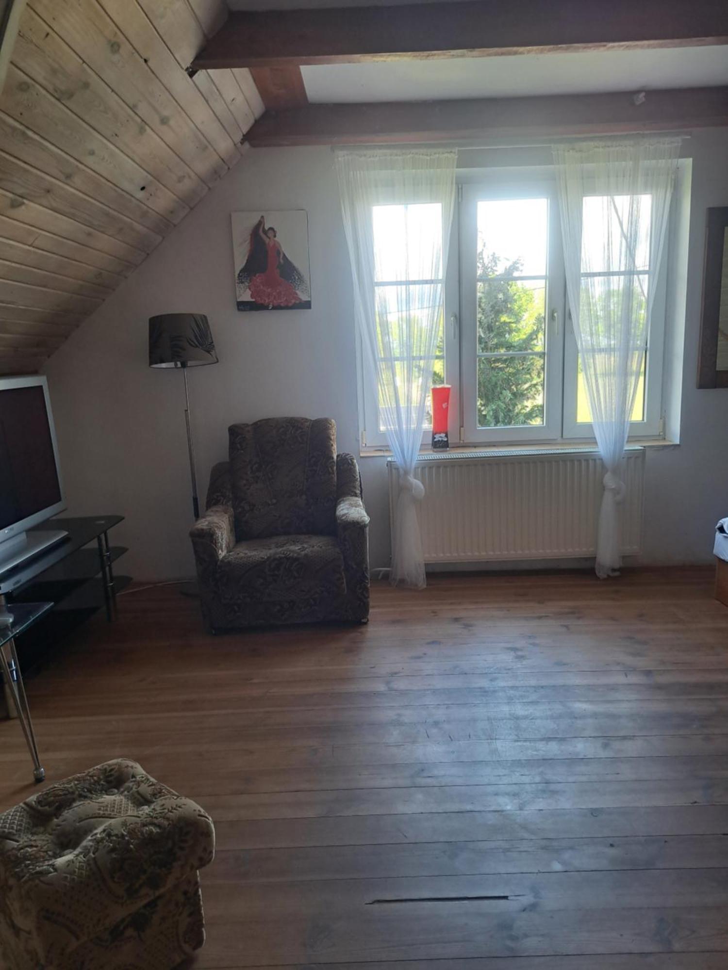 Bizon Guest House Sadowne Eksteriør bilde
